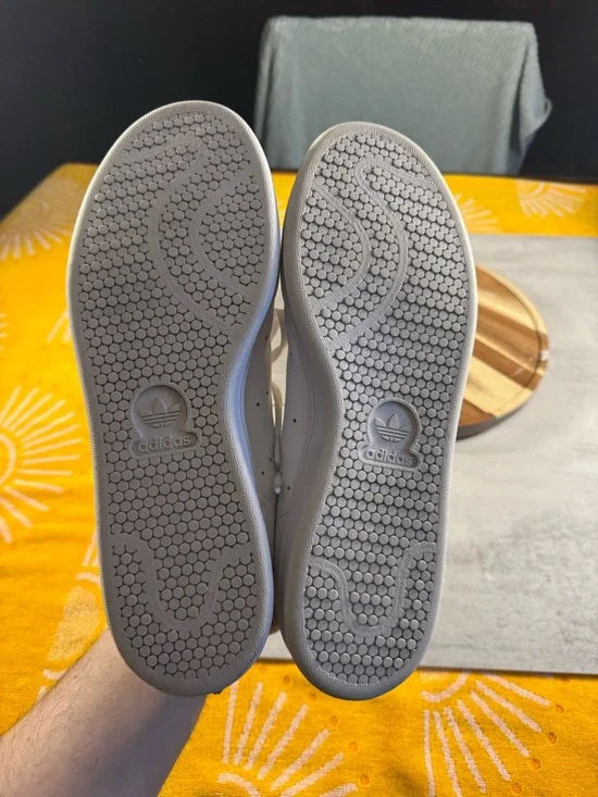 adidas White Leather Low-Top Sneakers with Multicolor Trim - Picture 3 of 7